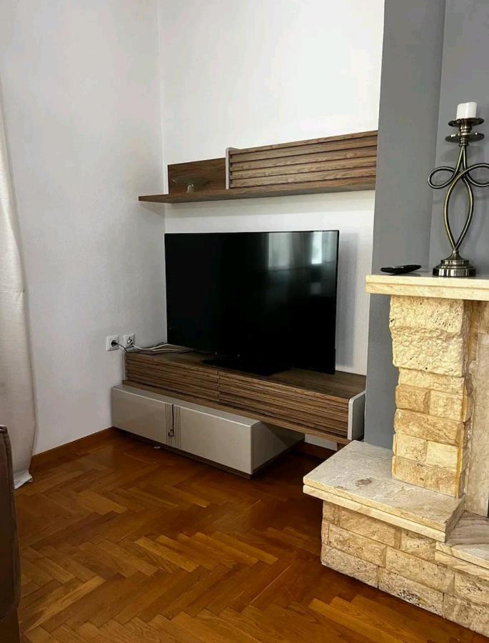Kouros Kalamitsa Apartment *
