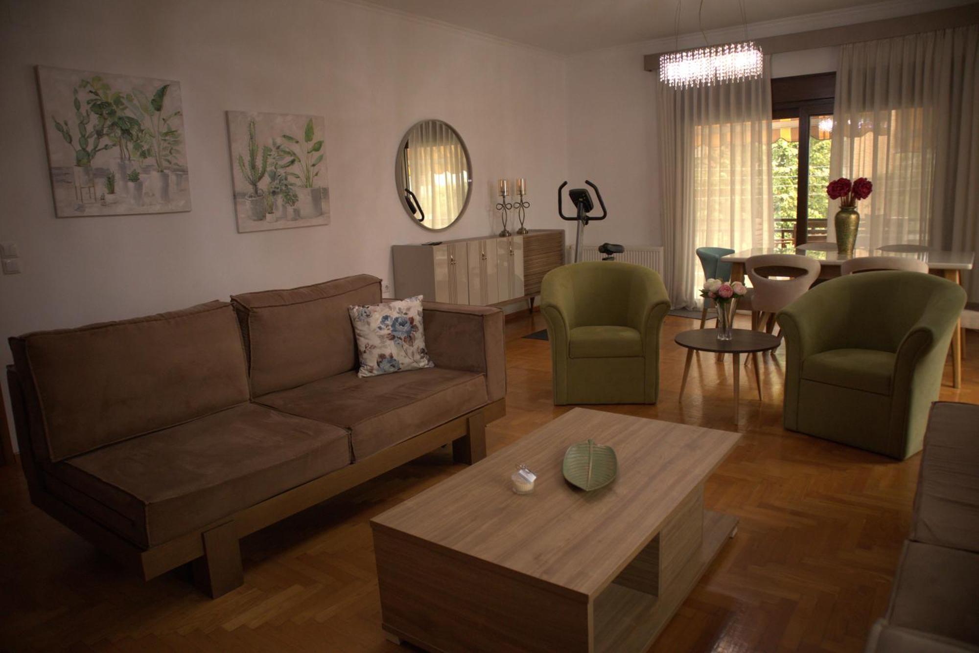 Kouros Kalamitsa Apartment Kavala
