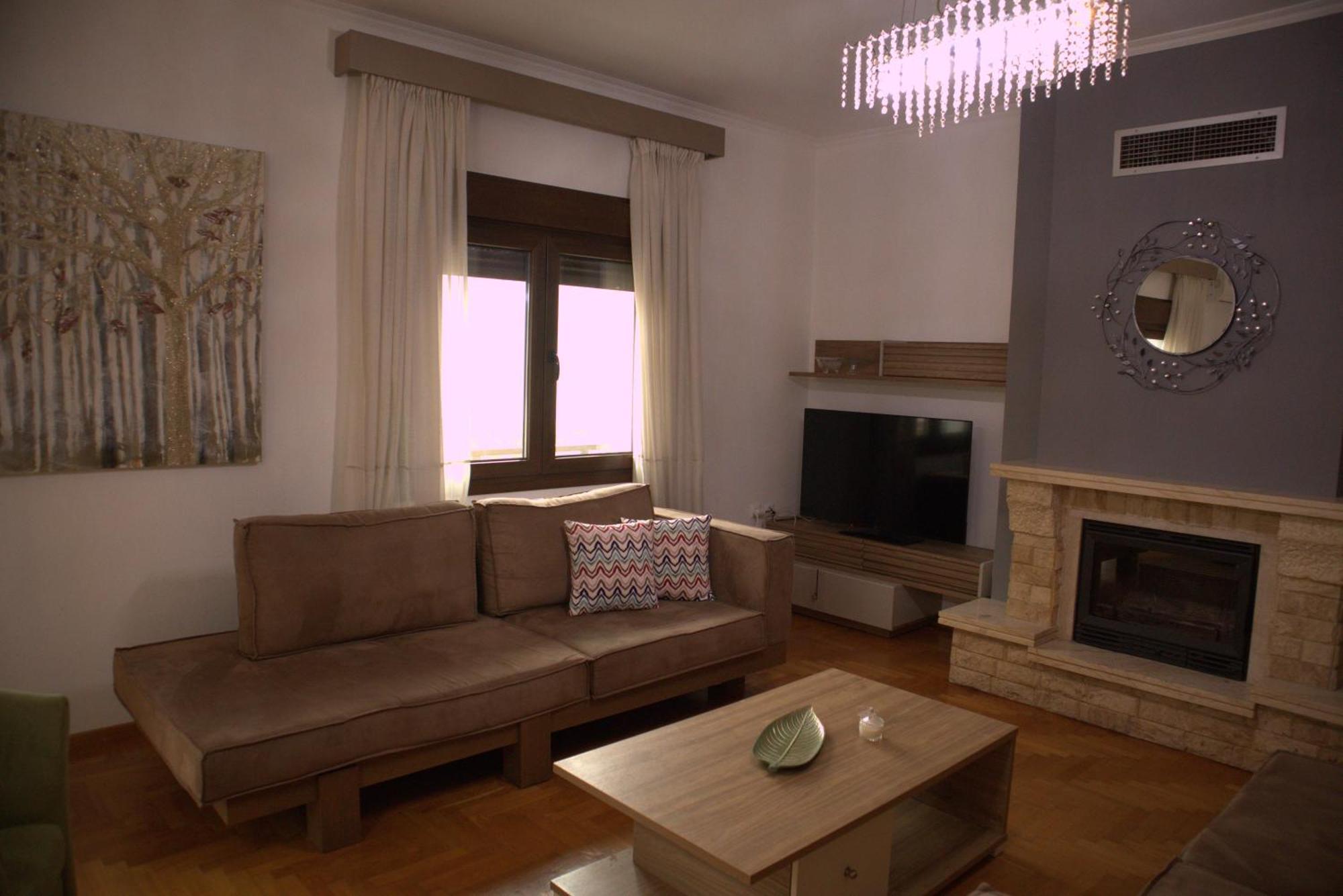 Kouros Kalamitsa Apartment *